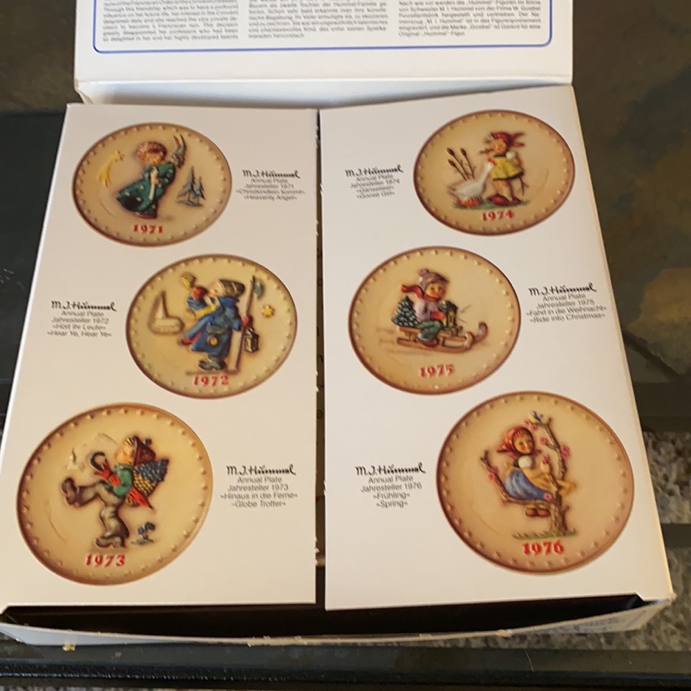 Hummel - Picture 2 of 4